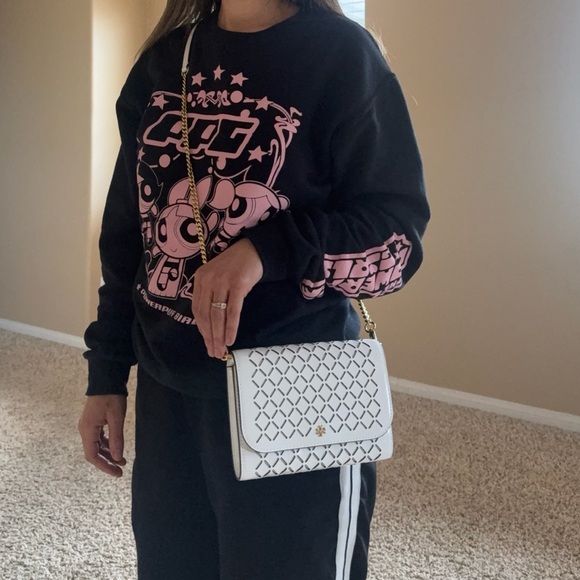 New Tory Burch Emerson Perforated Chain Wallet Crossbody Optic white - Picture 14 of 15